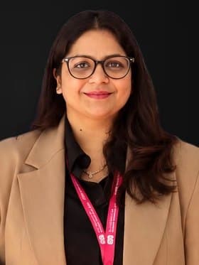 Portrait of Rupali Aggarwal